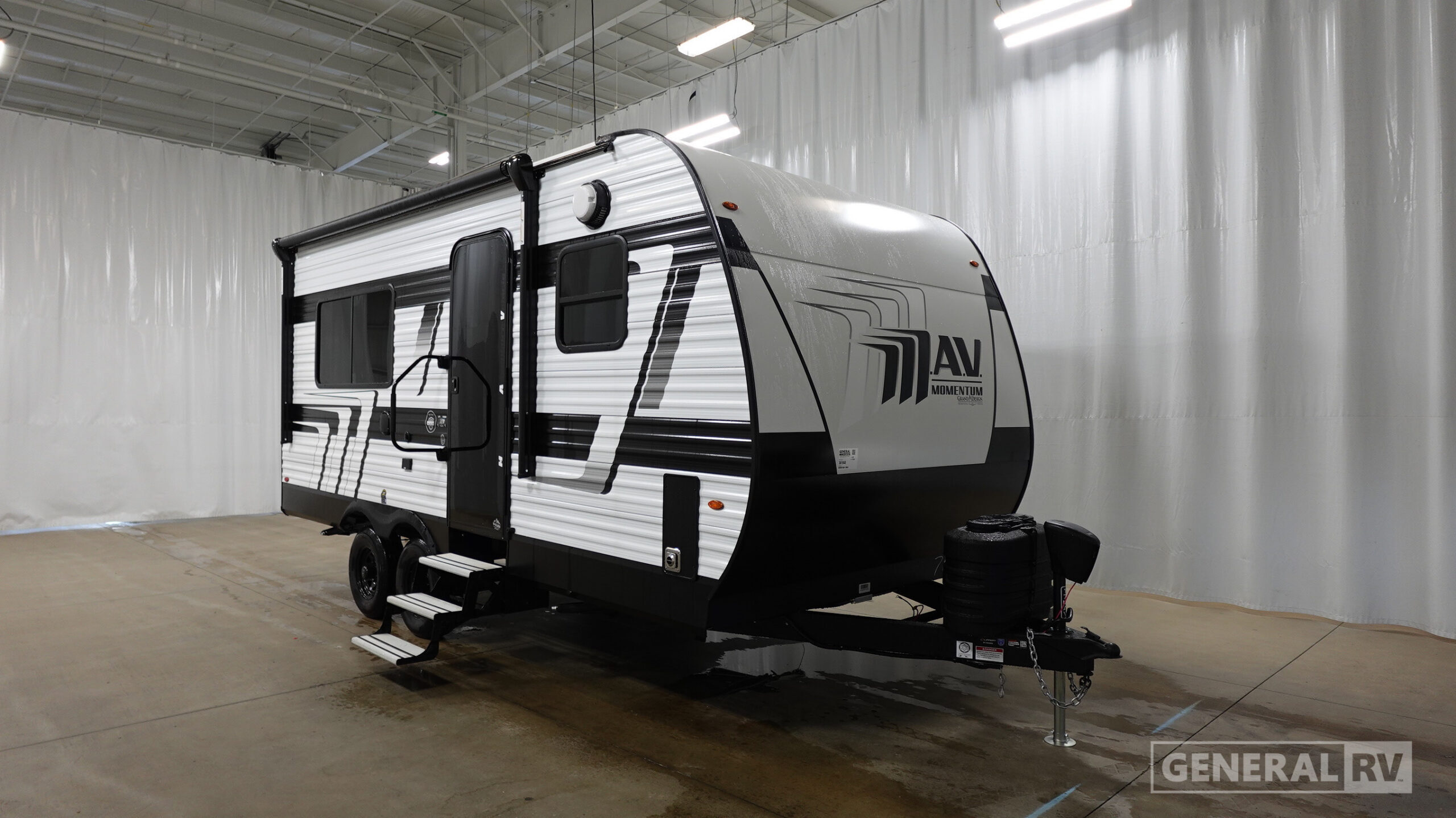 2027 Grand Design Momentum MAV 17MAV in north canton OH