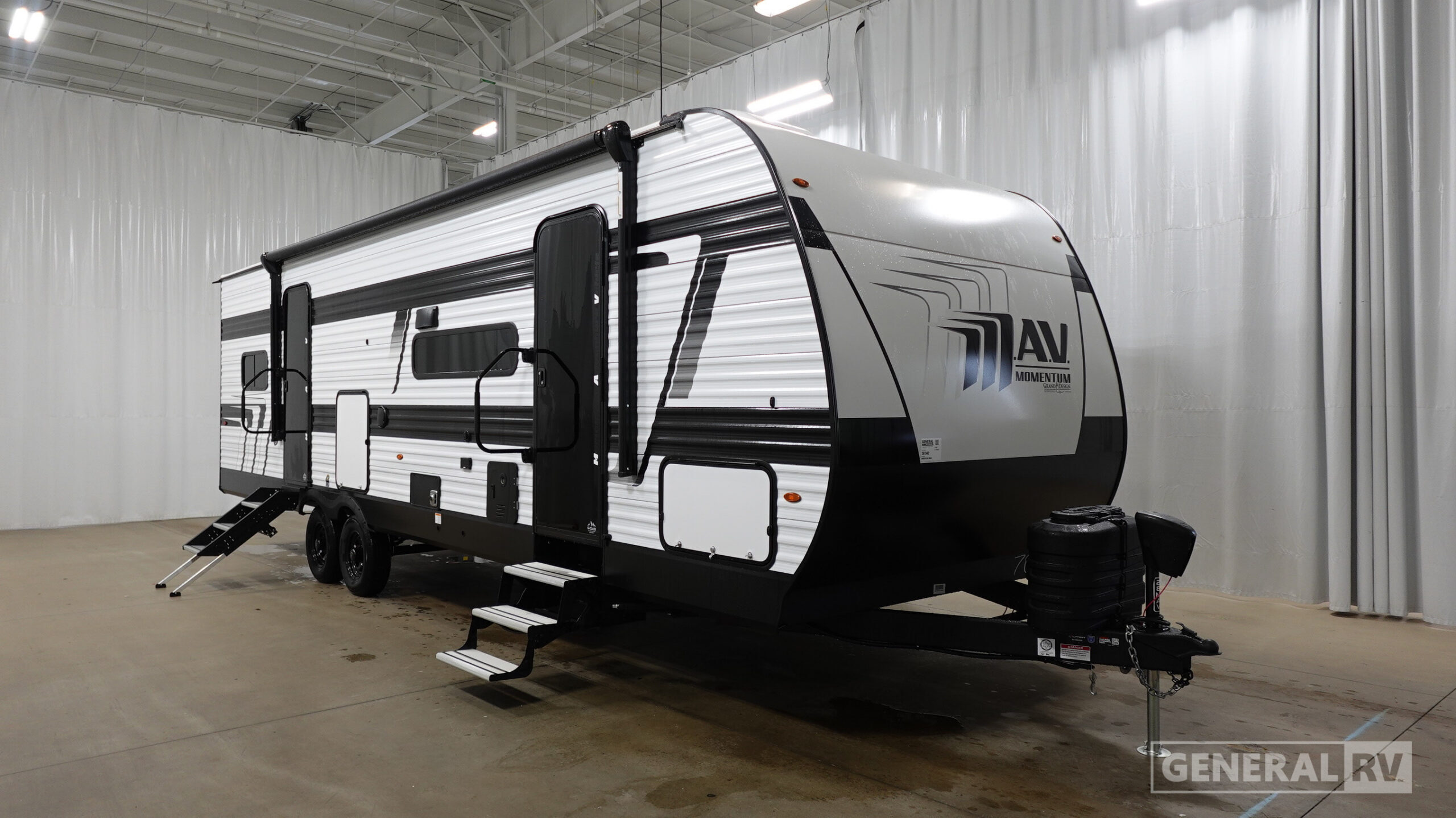 2027 Grand Design Momentum MAV 28MAV in north canton OH