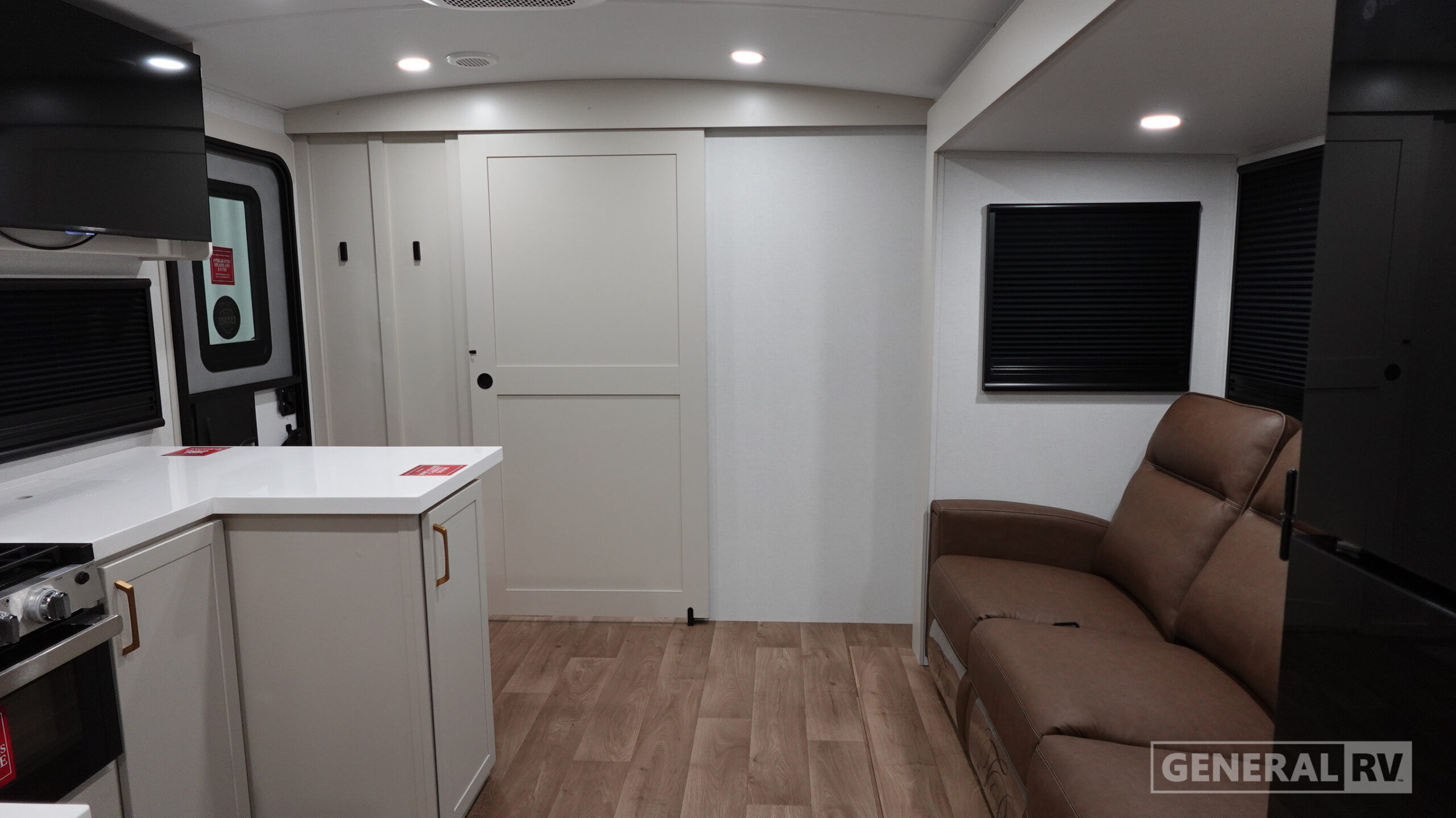 2027 Grand Design IMAGINE 2300MK in winter garden FL