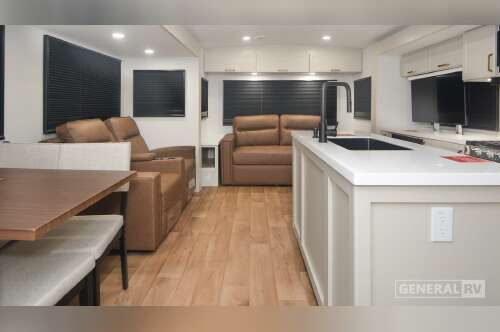 2027 Grand Design IMAGINE 2970RL in winter garden FL