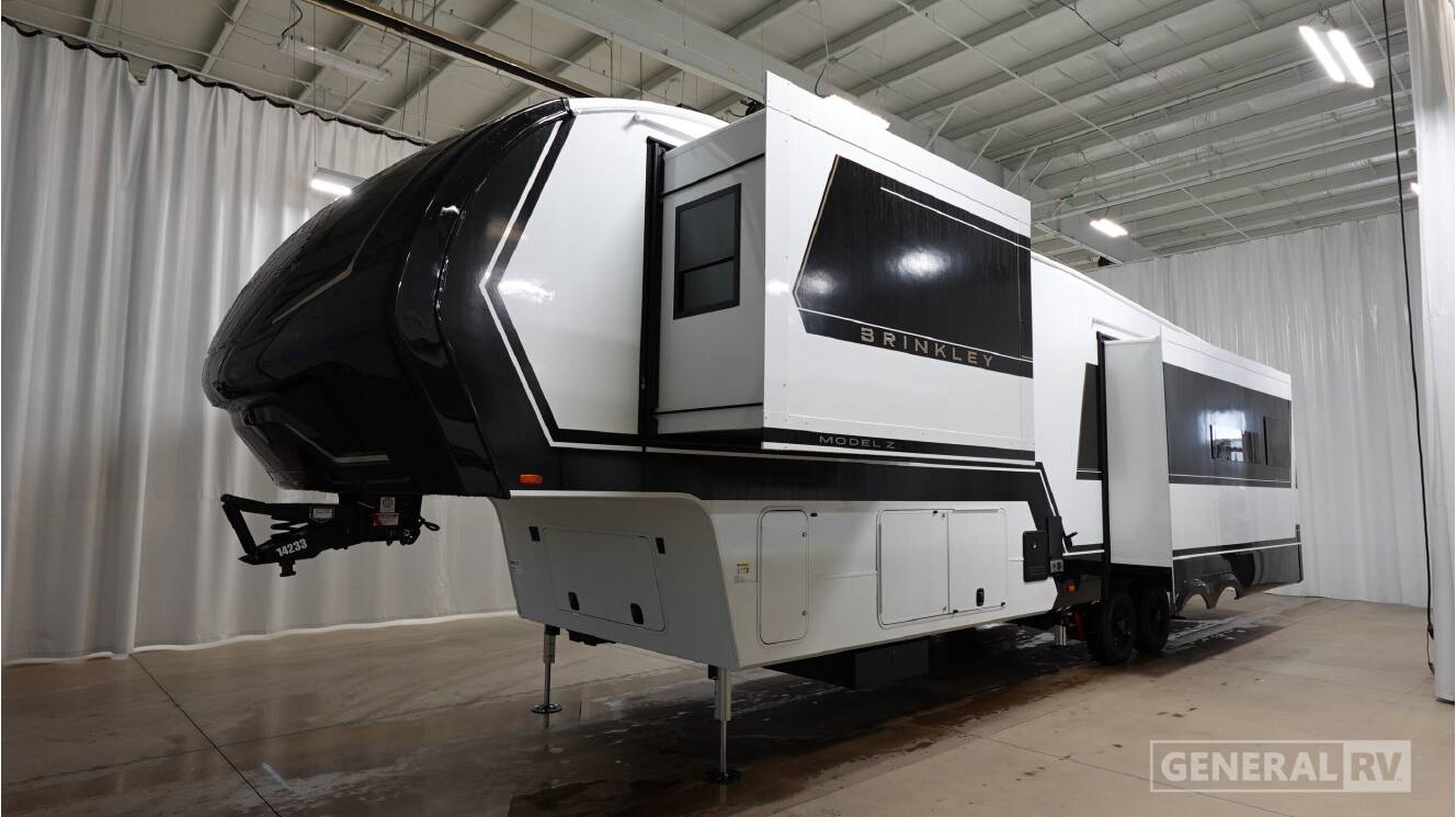 A photo of this 2027 Brinkley MODEL Z 3600