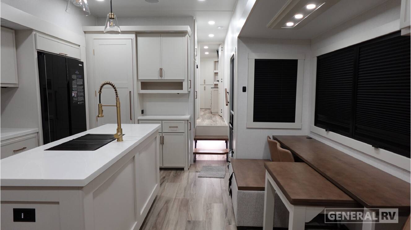 A photo of this 2027 Brinkley MODEL Z 3600