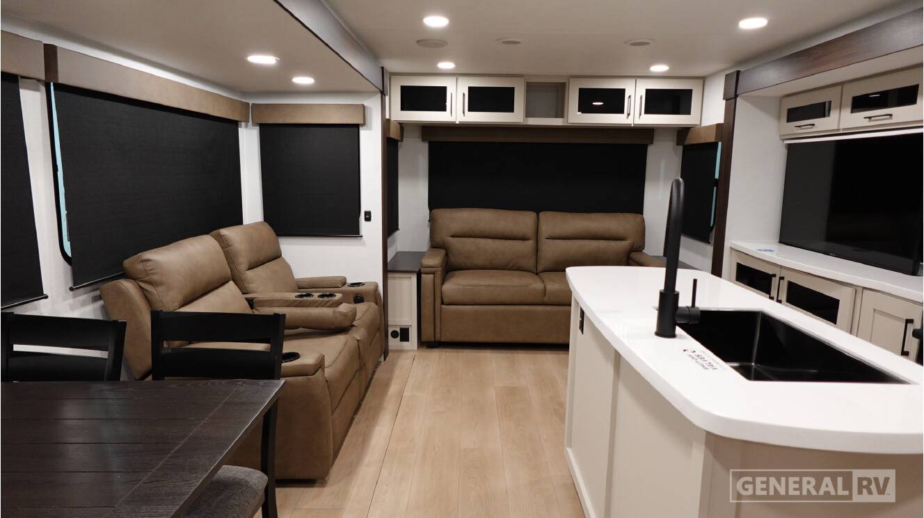 A photo of this 2027 Alliance Rv DELTA 292RL