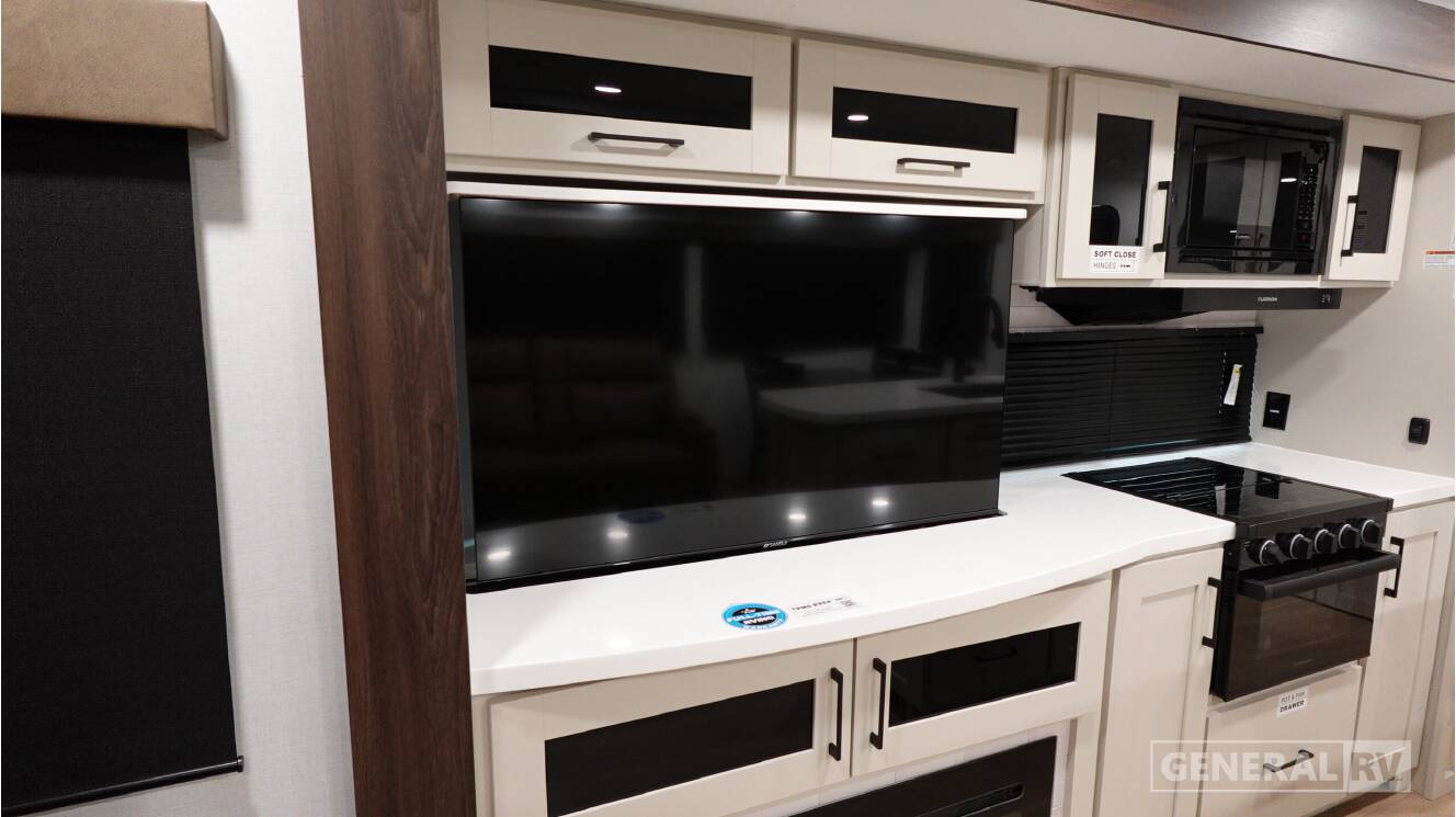 A photo of this 2027 Alliance Rv DELTA 292RL