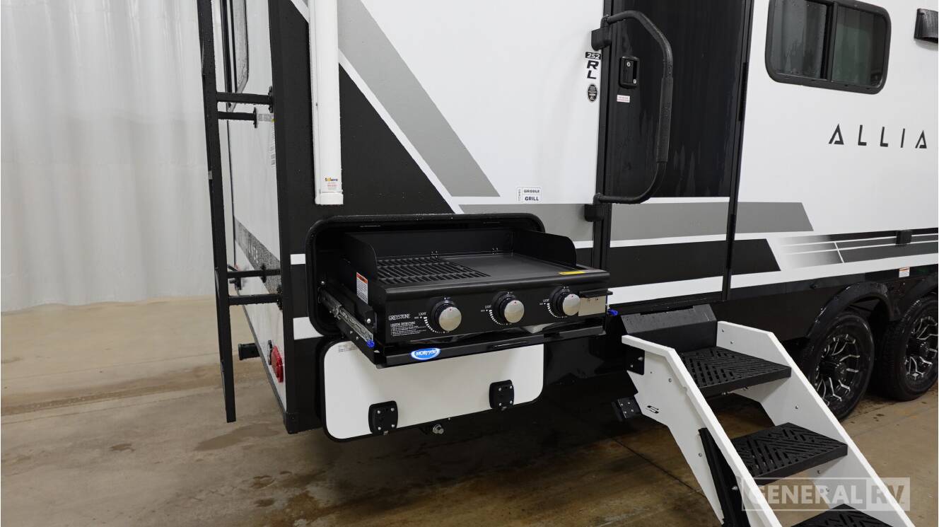 A photo of this 2027 Alliance Rv DELTA 252RL