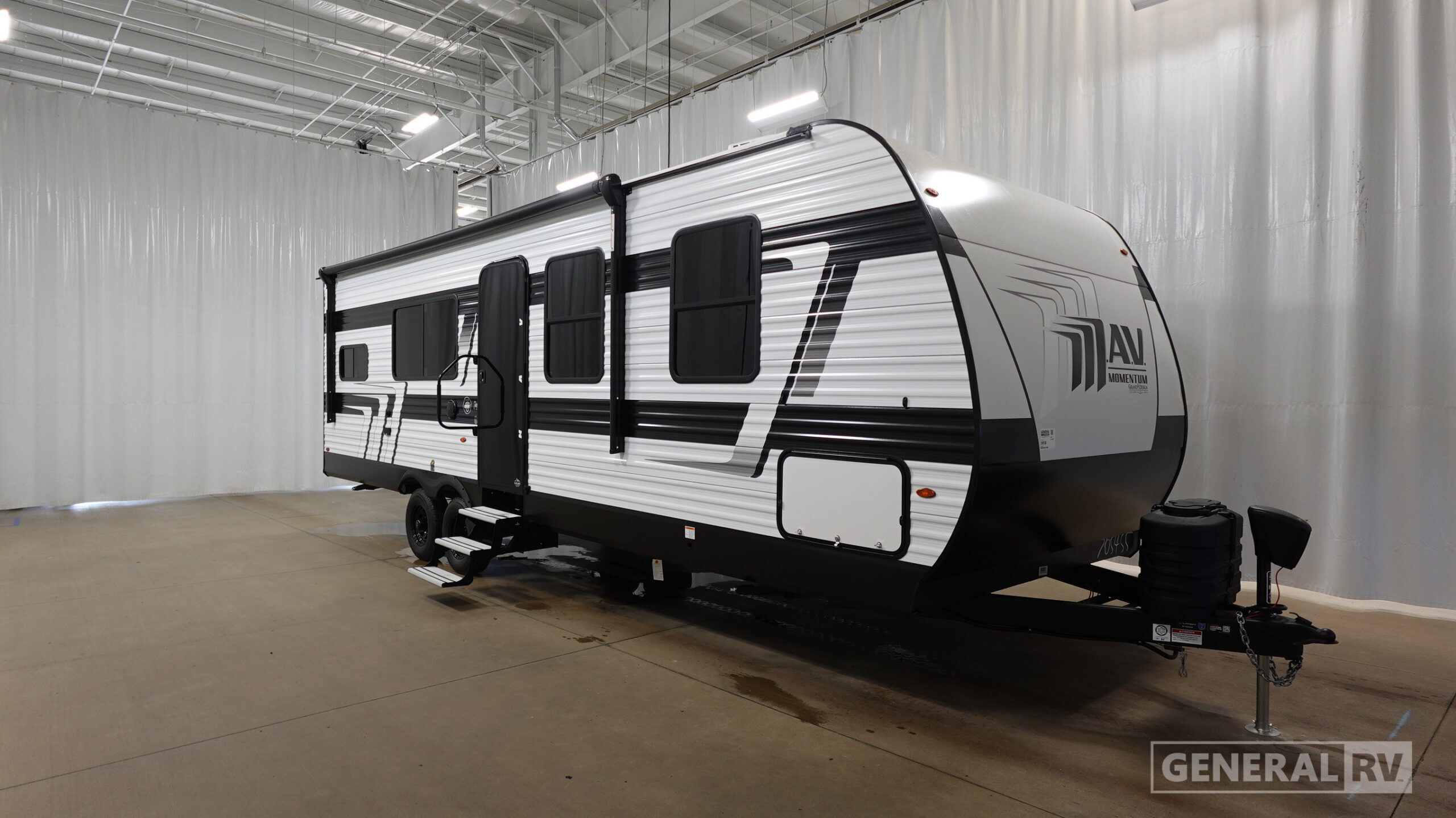 2027 Grand Design Momentum MAV 27MAV in north canton OH