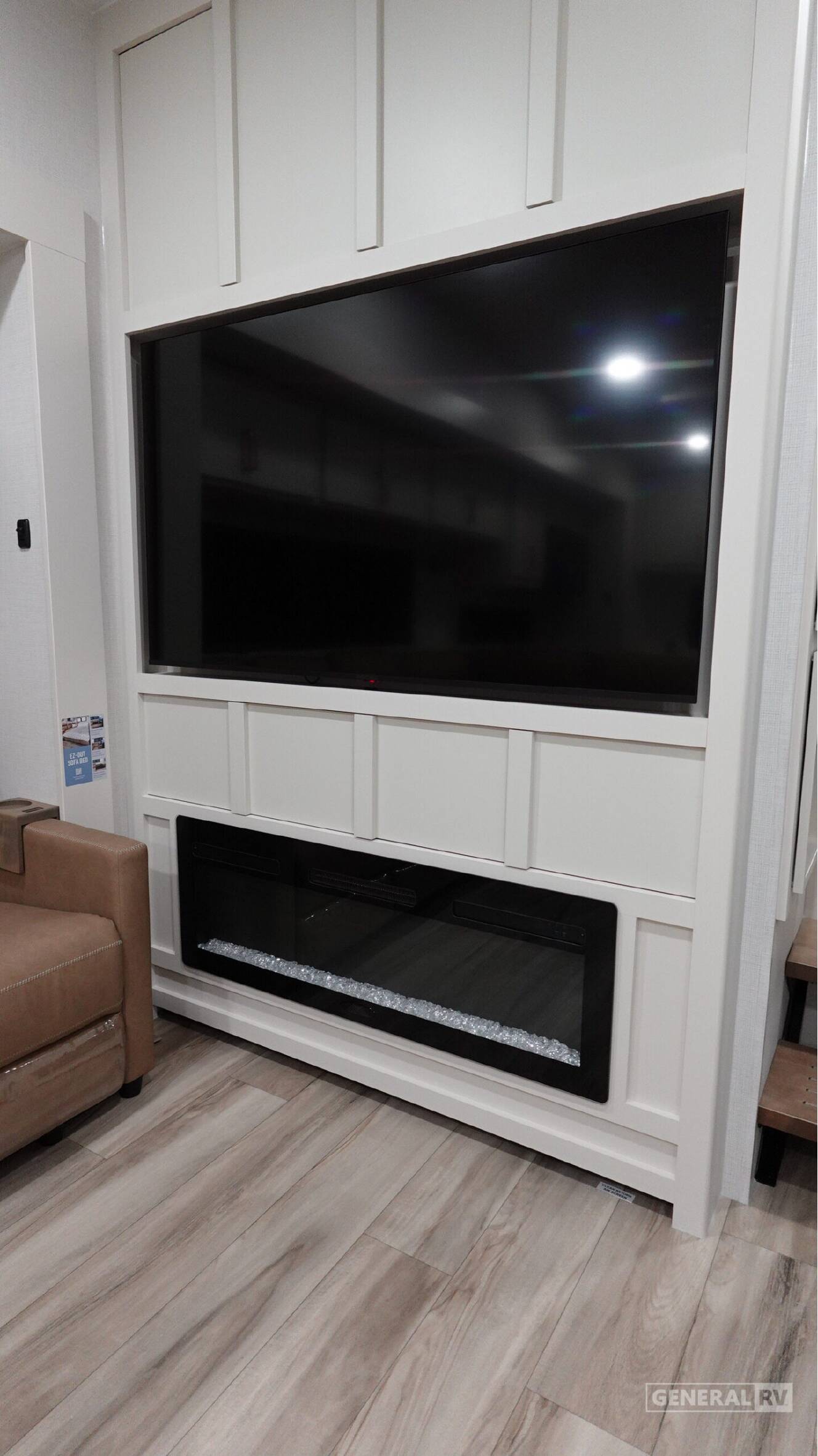 A photo of this 2027 Brinkley MODEL Z 3200