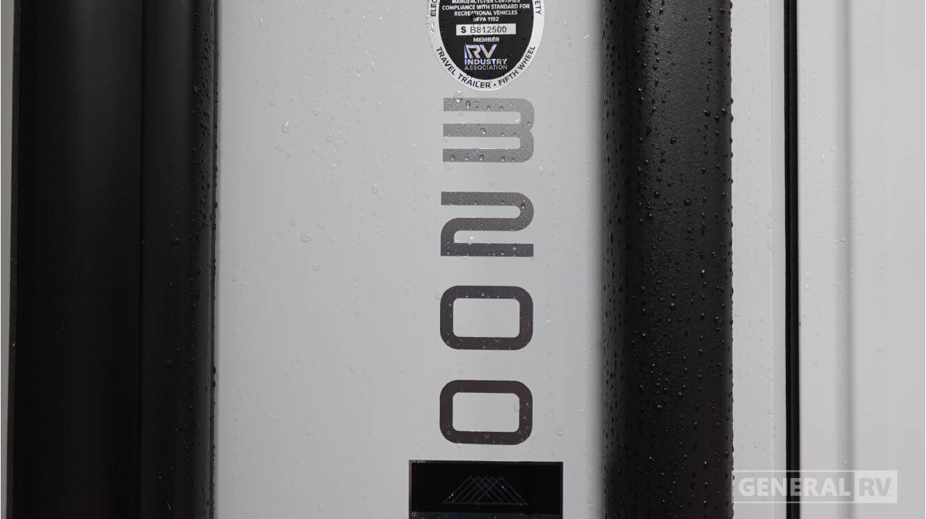 A photo of this 2027 Brinkley MODEL Z 3200