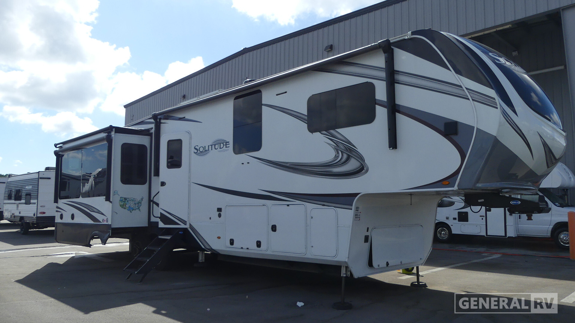 2021 Grand Design SOLITUDE 378MBS in fort pierce FL