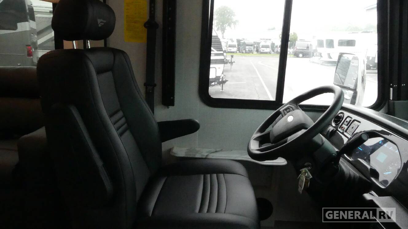 A photo of this 2026 Fleetwood FLAIR 29M