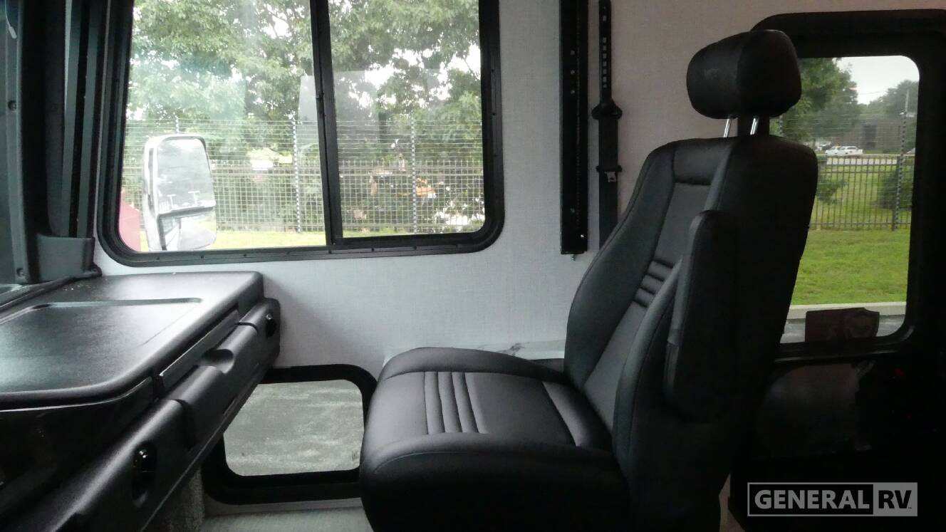 A photo of this 2026 Fleetwood FLAIR 29M