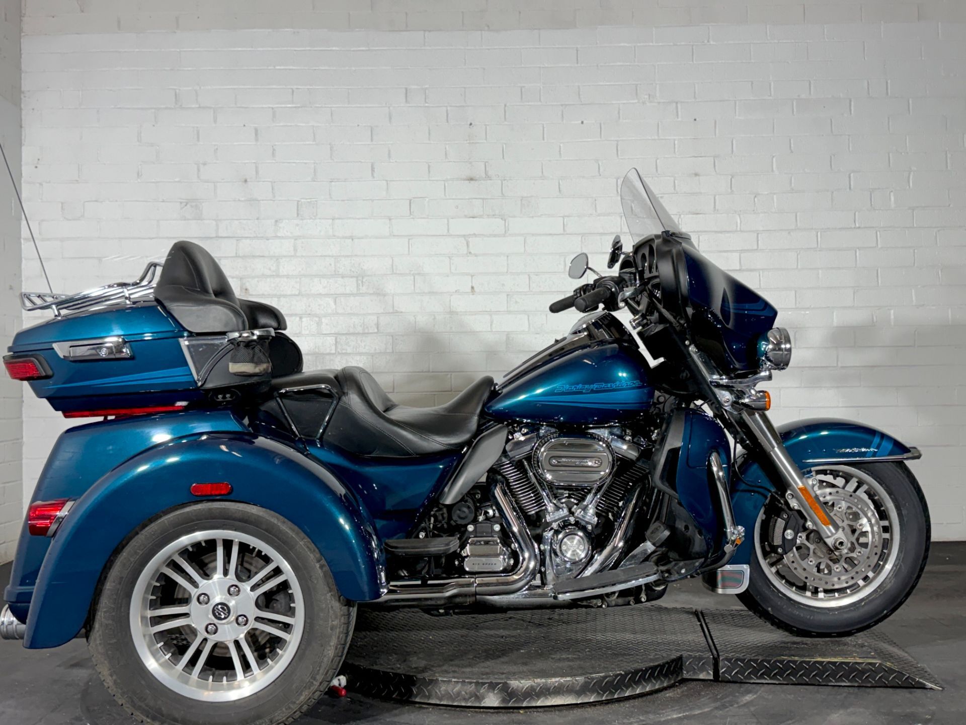 2020 Harley-Davidson Tri Glide® Ultra ULTRA CLASSIC in Winston Salem, NC