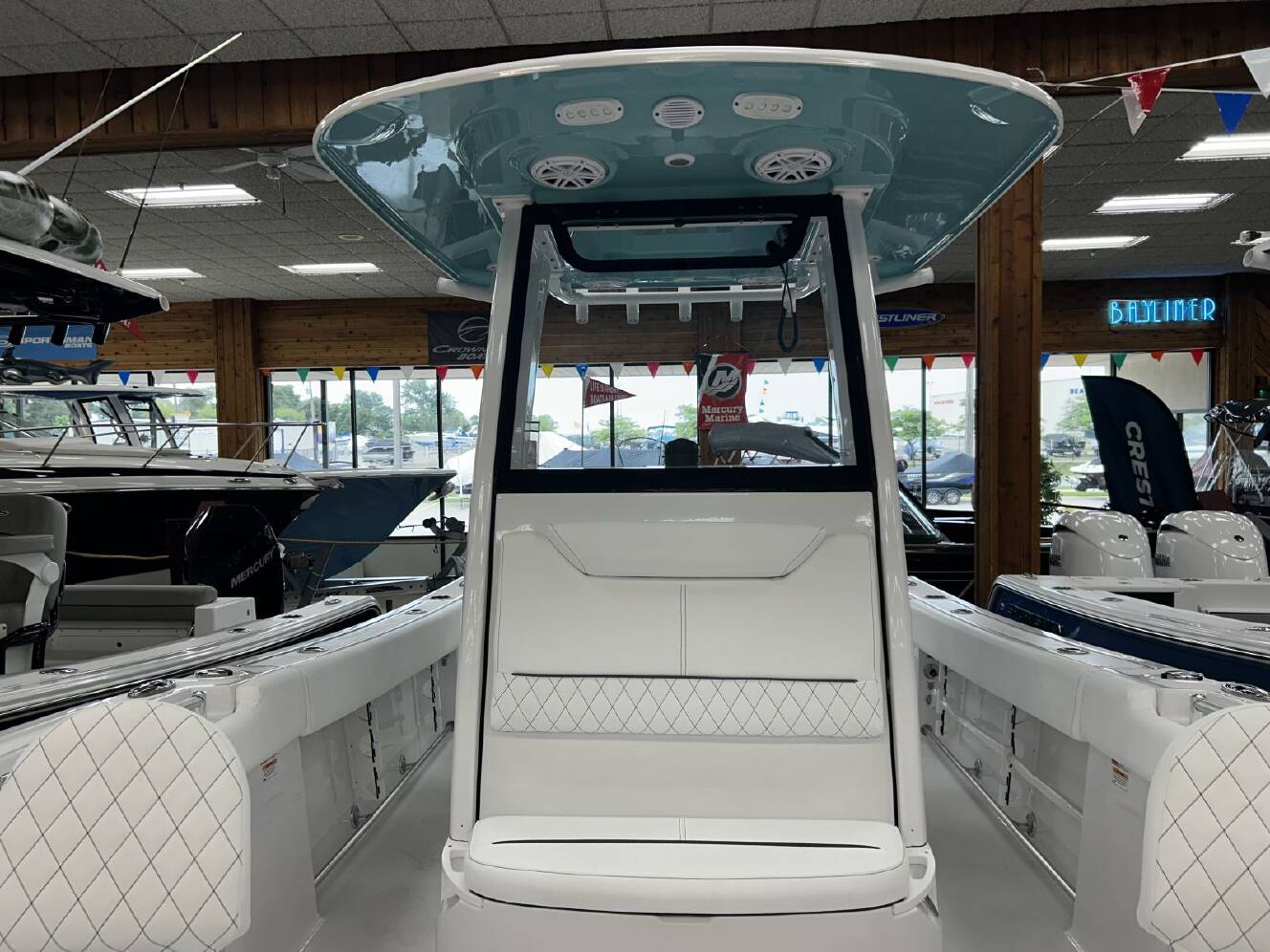 A photo of this 2026 Sportsman Heritage 231