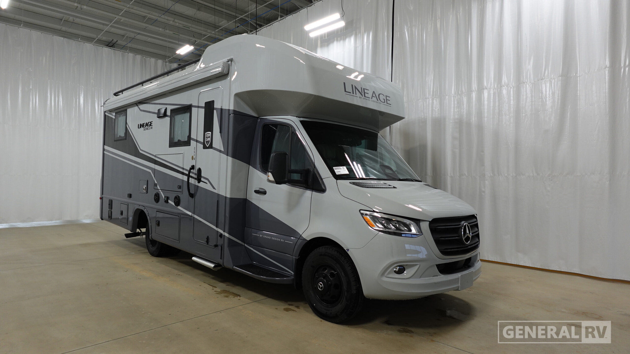 2026 Grand Design Lineage Series M 25FW in north canton OH