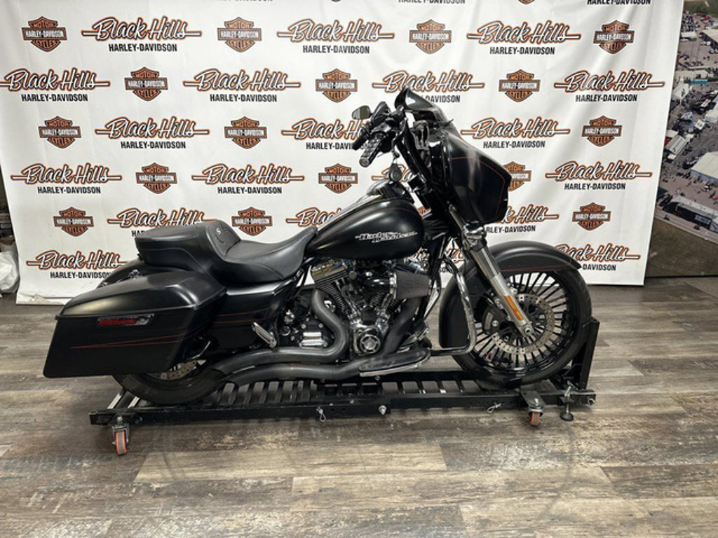 2014 Harley-Davidson STREET GLIDE SPECIAL SPECIAL in Rapid City, SD