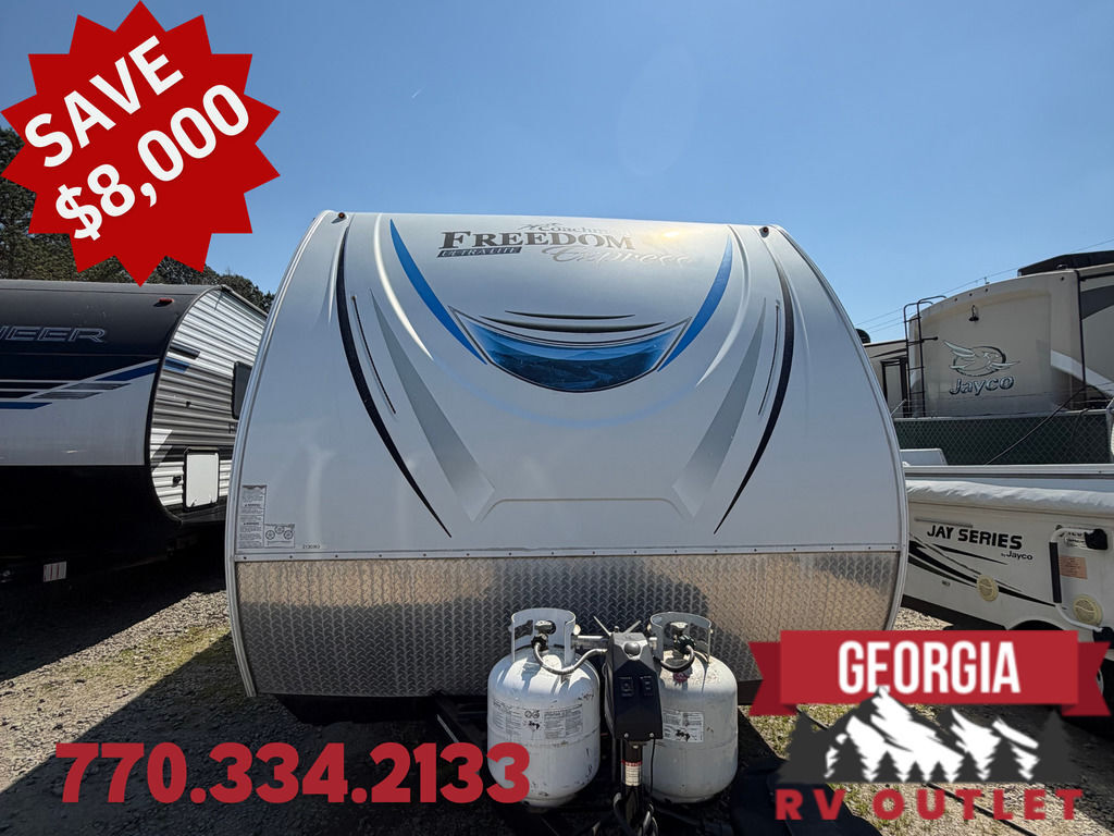 2018 Coachmen Freedom Express Ultra Lite 246RKS in cartersville GA