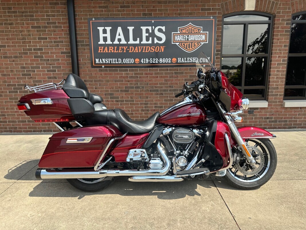 2017 Harley-Davidson Ultra Limited ULTRA LIMITED in Mansfield, OH