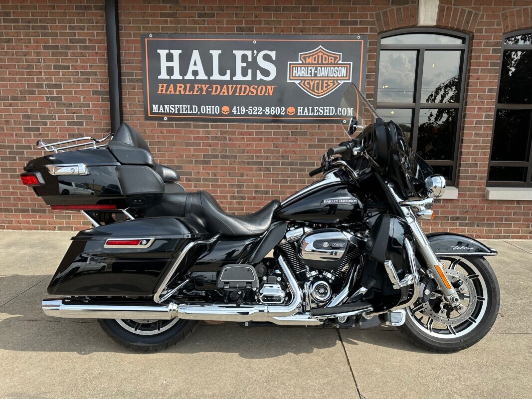 2018 Harley-Davidson Electra Glide Ultra Classic ULTRA CLASSIC FLHTCU in Mansfield, OH