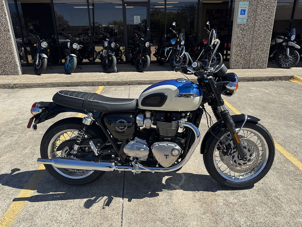 2026 Triumph Bonneville T120 Aegean blue BASE in Plano, TX