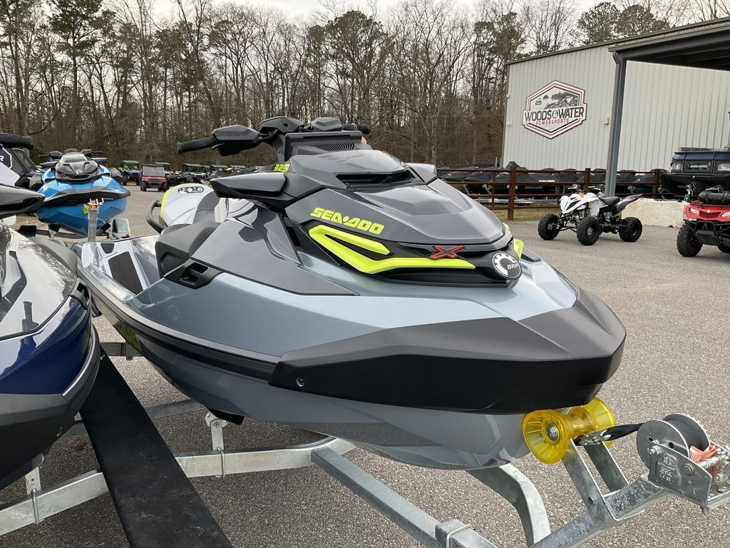 2026 Sea-Doo RXT-X 325 Ice Metal / Manta Green X 325 in Munford, AL