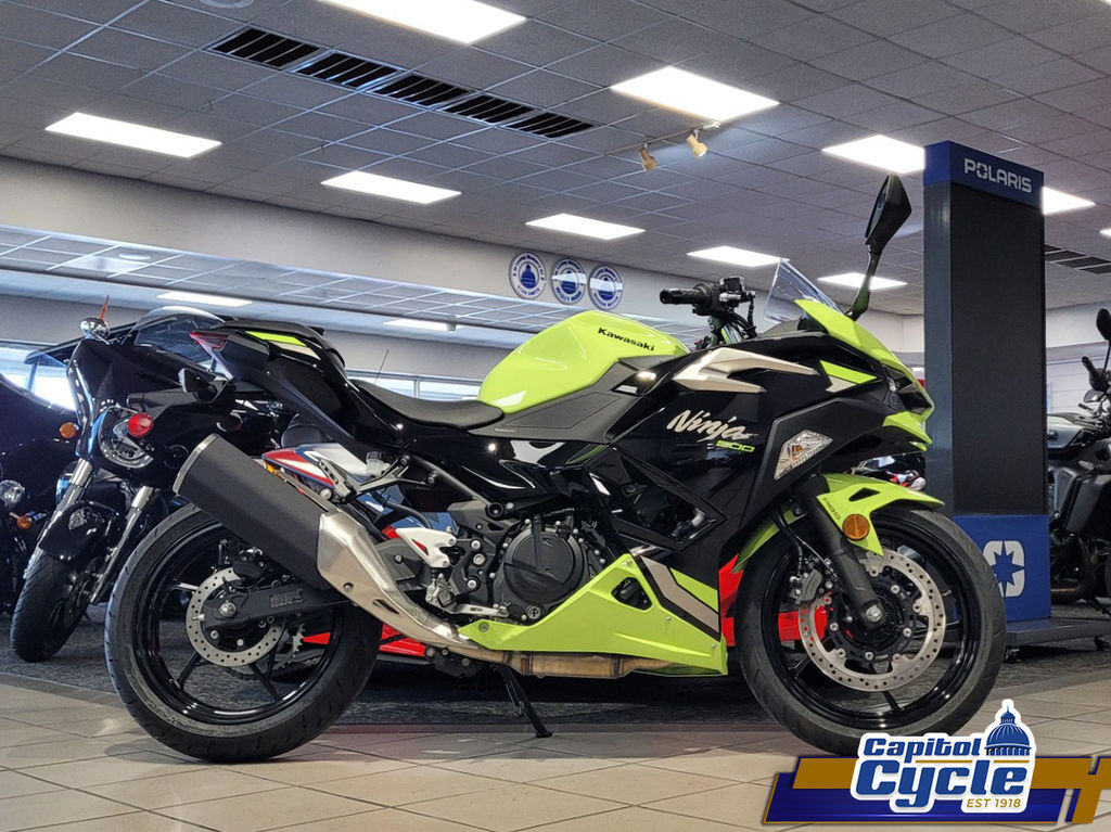 2026 Kawasaki Ninja® 500 ABS Metallic Yellowish Green/Ebony ABS in Macon, GA