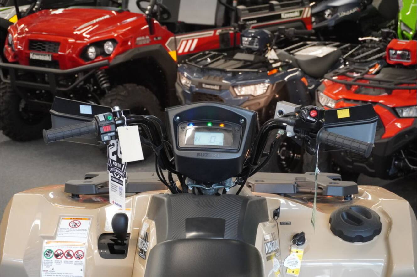 A photo of this 2026 Suzuki KingQuad 500AXi Power Steering