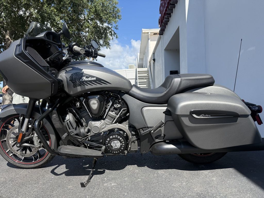 2023 Indian Motorcycle Challenger Dark Horse Titanium Smoke DARK HORSE in Elmhurst, IL