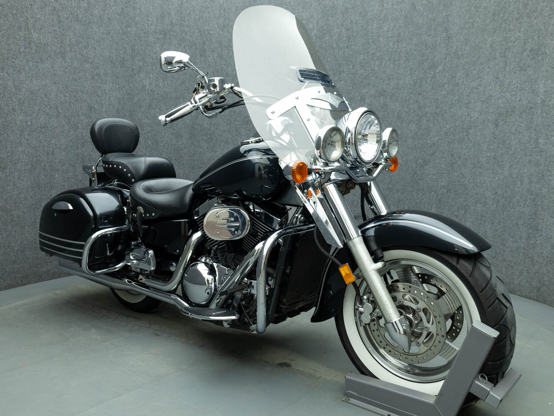 2003 Kawasaki VN1500 VULCAN 1500 NOMAD 1500 NOMAD in Pembroke, NH