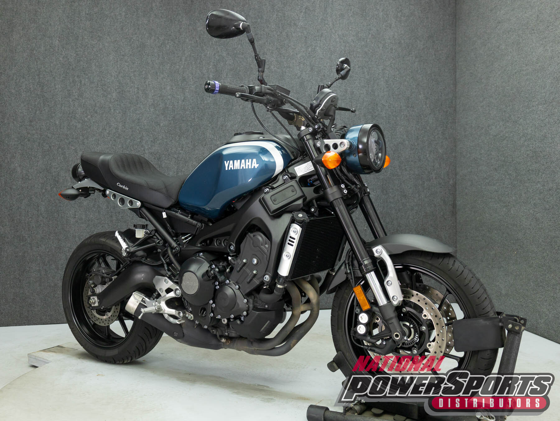 2017 Yamaha XSR900 W/ABS 900 in Coxsackie, NY