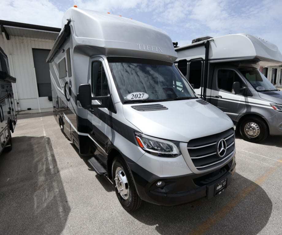2027 Tiffin WAYFARER 25RW in port st. lucie FL