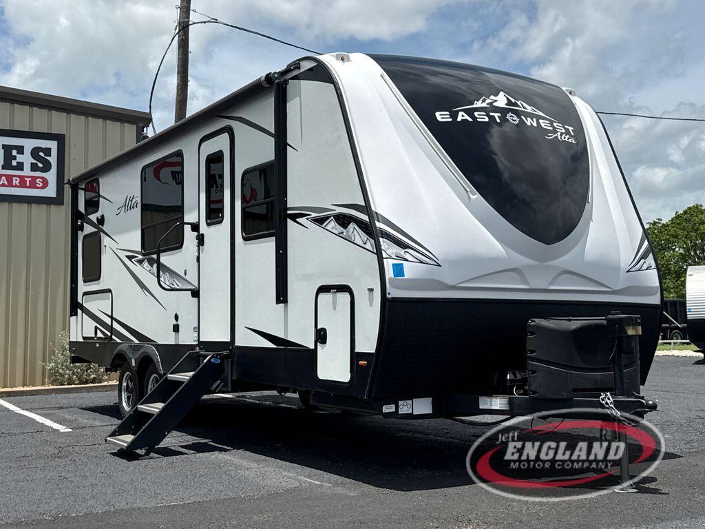 2022 East To West Alta 2100MBH in cleburne TX