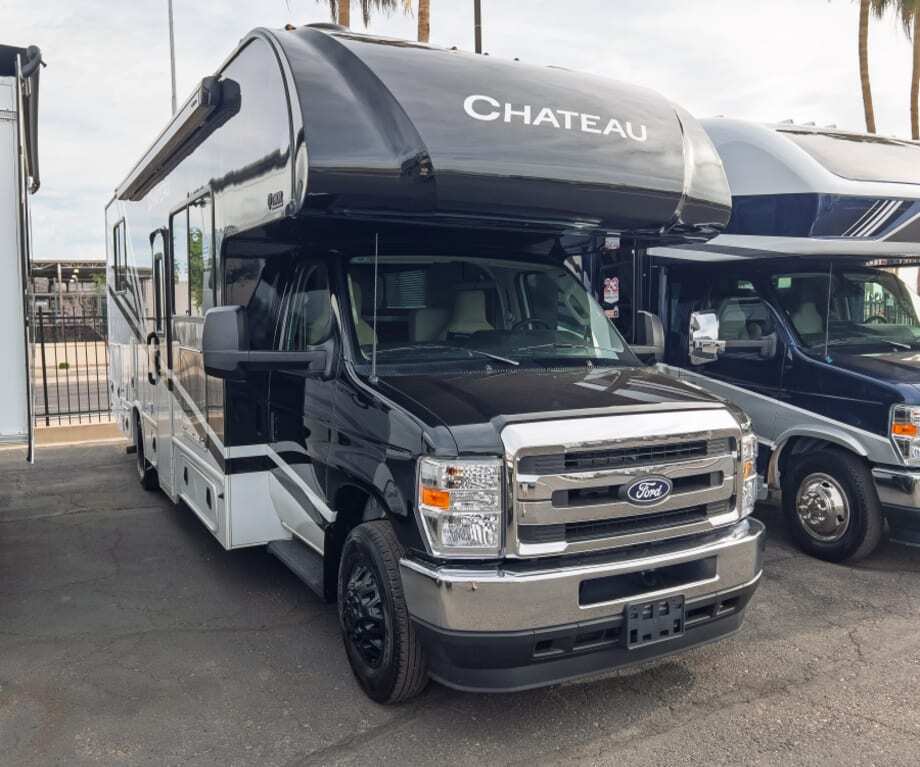 2027 Thor Motor Coach CHATEAU 28Z-PP in phoenix AZ