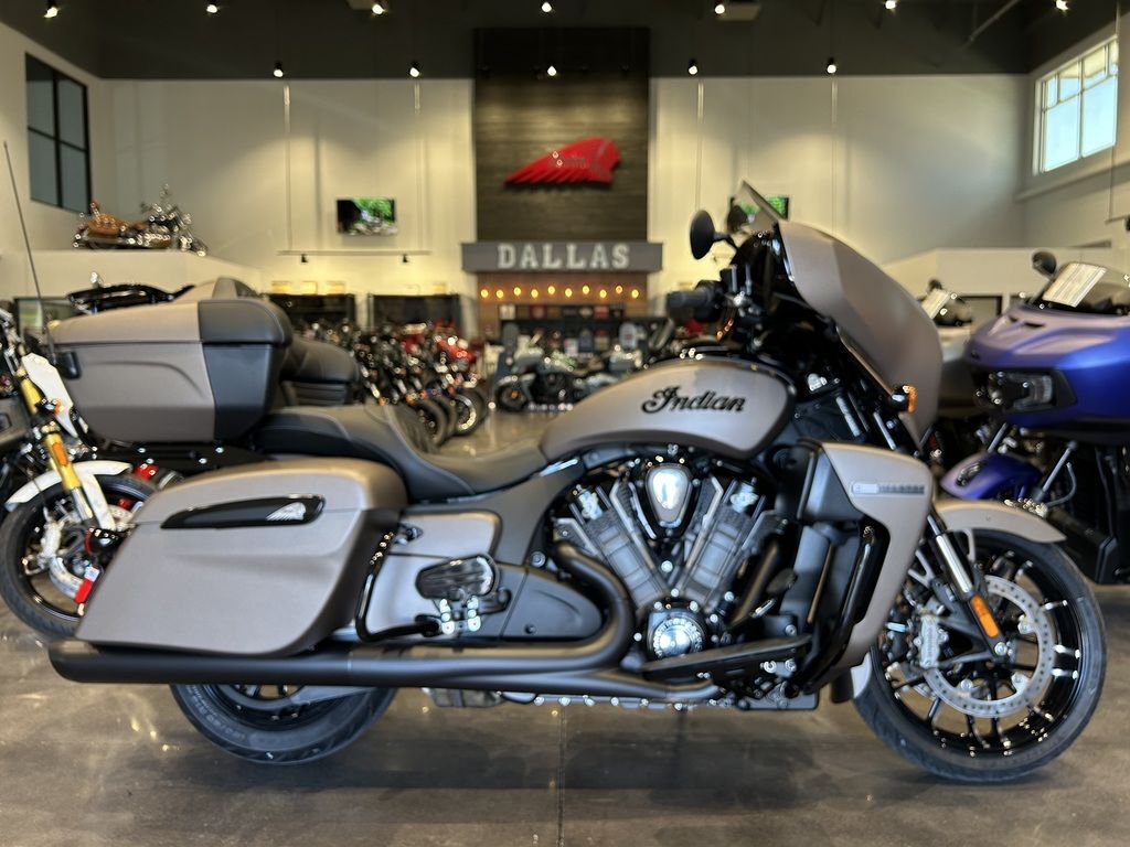 2025 Indian Motorcycle® ROADMASTER POWERPLUS DARK HORSE , 49ST Dark Horse® DARK HORSE in Irving, TX