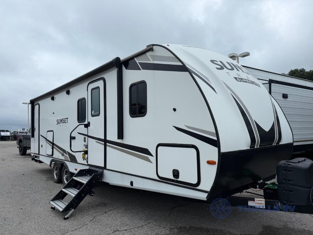 2022 Crossroads Rv Sunset Trail SS272BH in columbia city IN