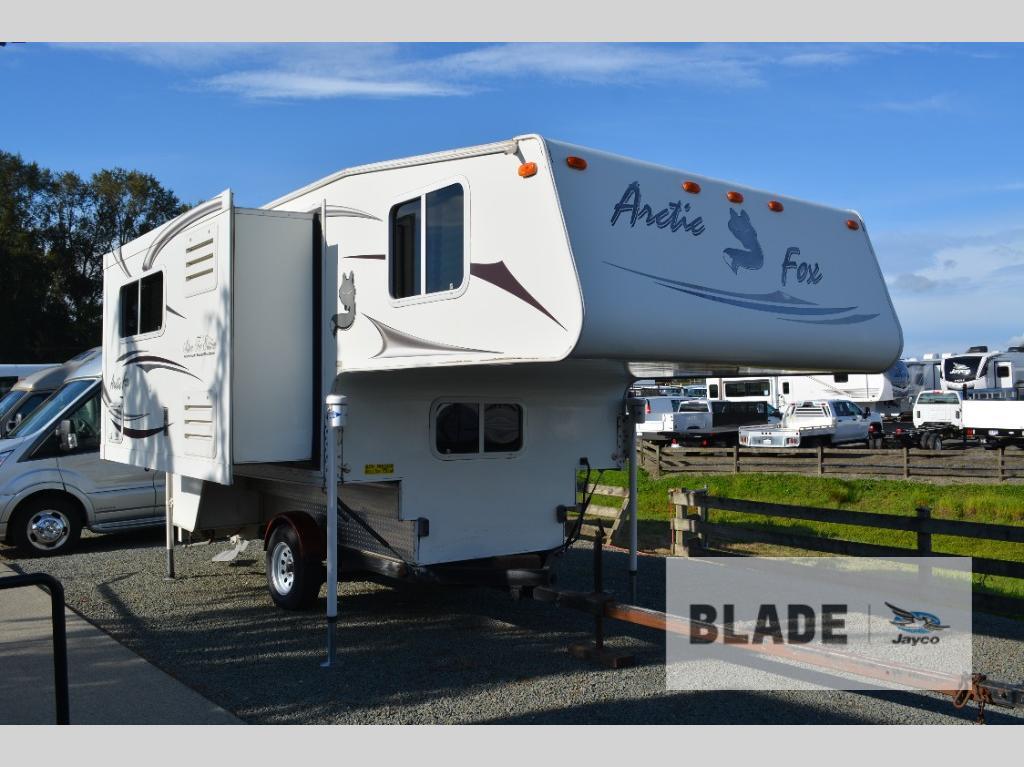 2011 Northwood Arctic Fox Camper 990 Wet Bath RV