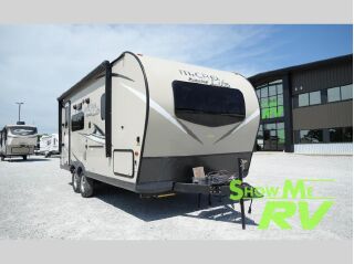 2020 FOREST RIVER FLAGSTAFF MICRO LITE 21FBRS