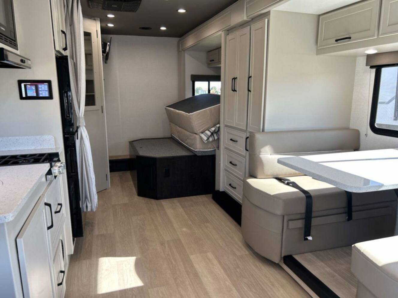 A photo of this 2027 Renegade Villagio 25FWC