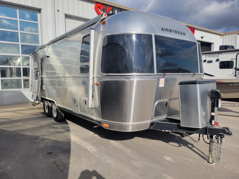 2023 Airstream Globetrotter 25FB TWIN in neenah WI