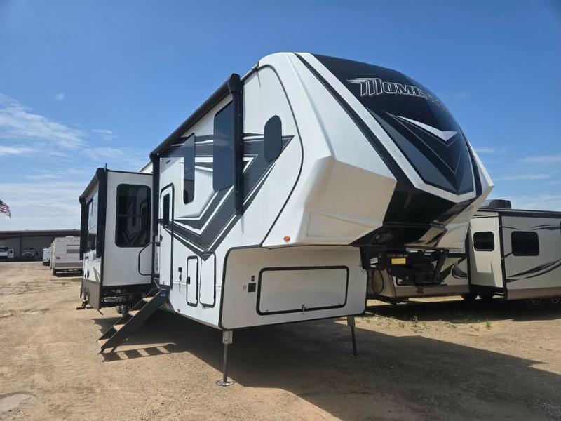 2022 Grand Design Momentum M-Class 395MS in neenah WI