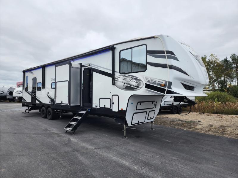 2024 Forest River Cherokee Wolf Pack Diamond Package 4500PACK14D in suamico WI
