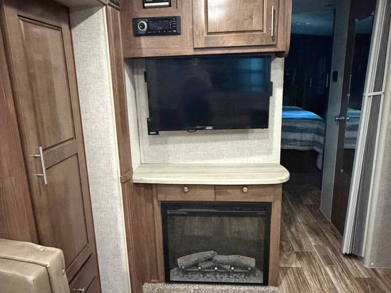 A photo of this 2023 Northwood Arctic Fox 25Y