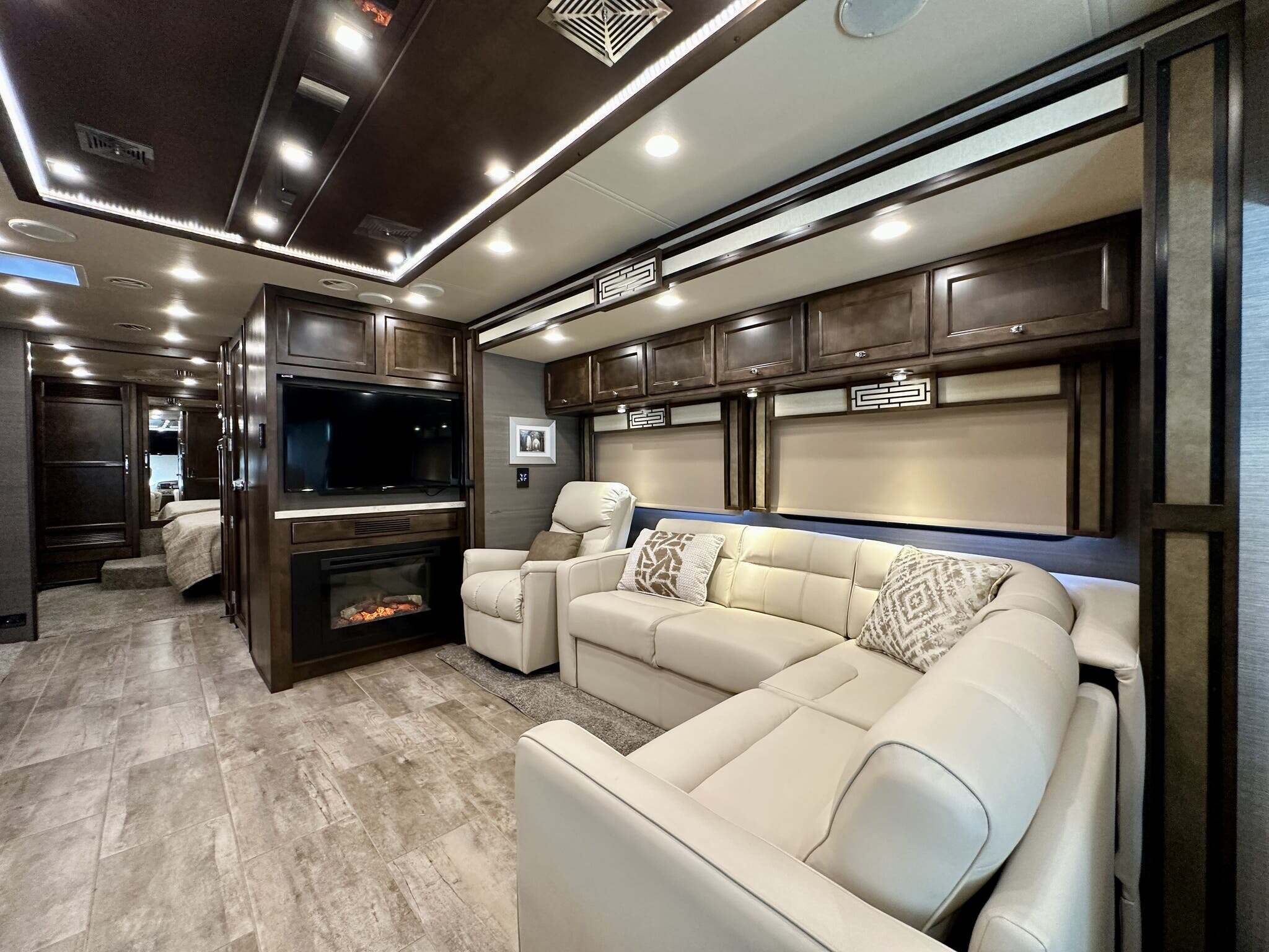 View more photos of this listing