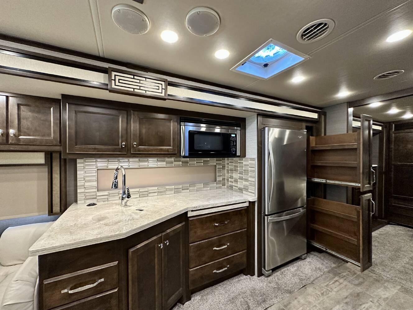 A photo of this 2020 Tiffin Allegro Red 33 AA