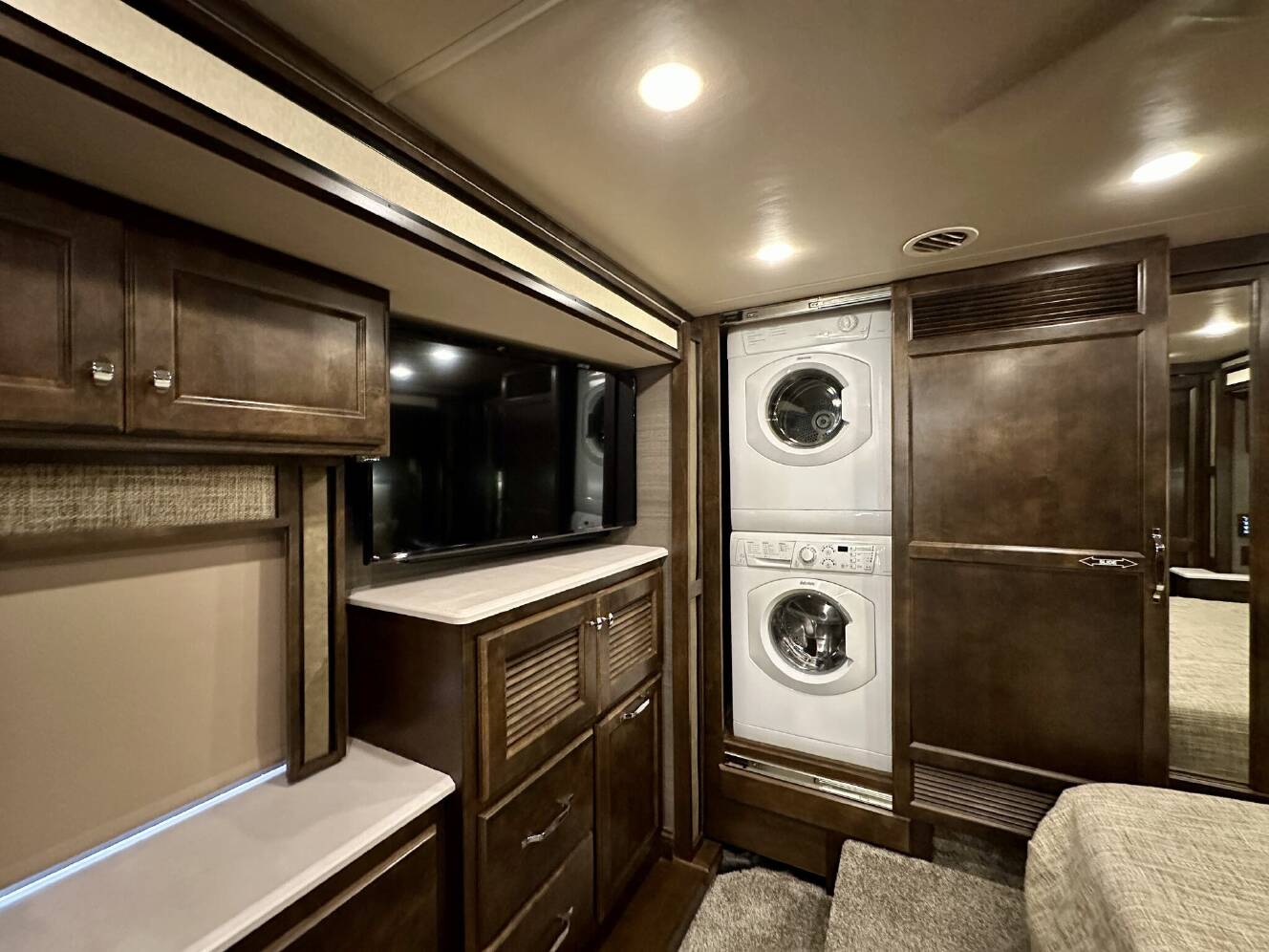A photo of this 2020 Tiffin Allegro Red 33 AA