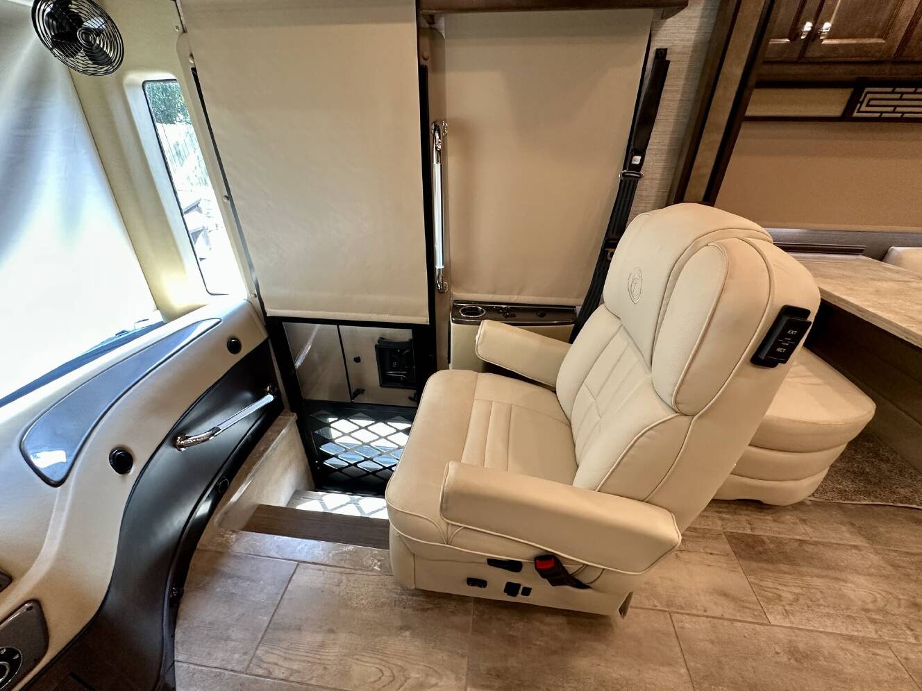 A photo of this 2020 Tiffin Allegro Red 33 AA