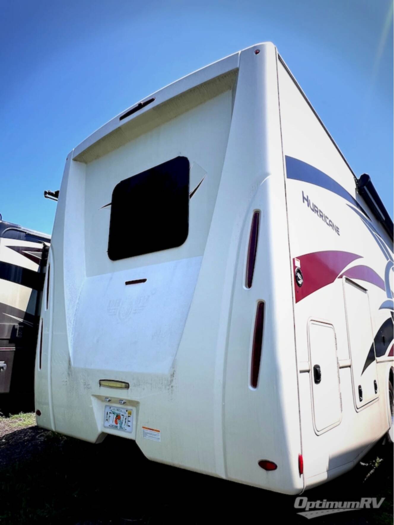 A photo of this 2022 Thor Hurricane 34J