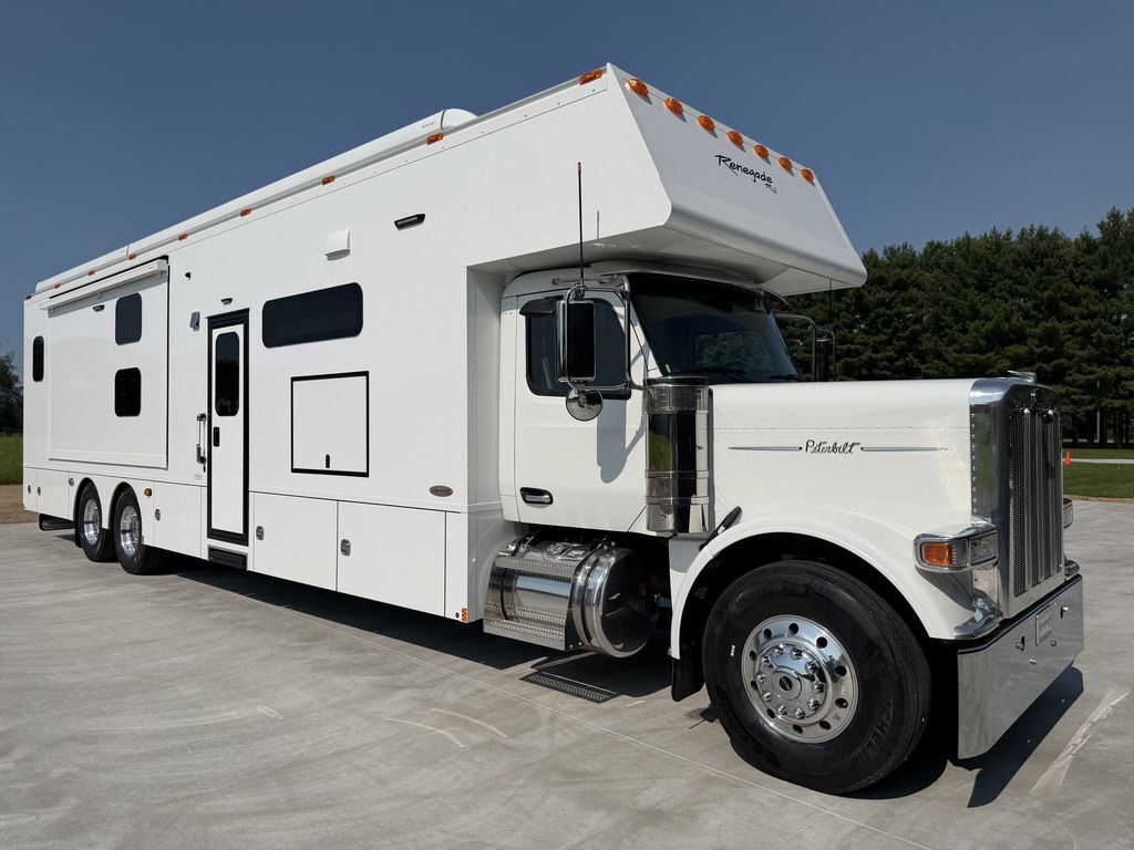 2027 Renegade Classic 45CBF in wolfforth TX