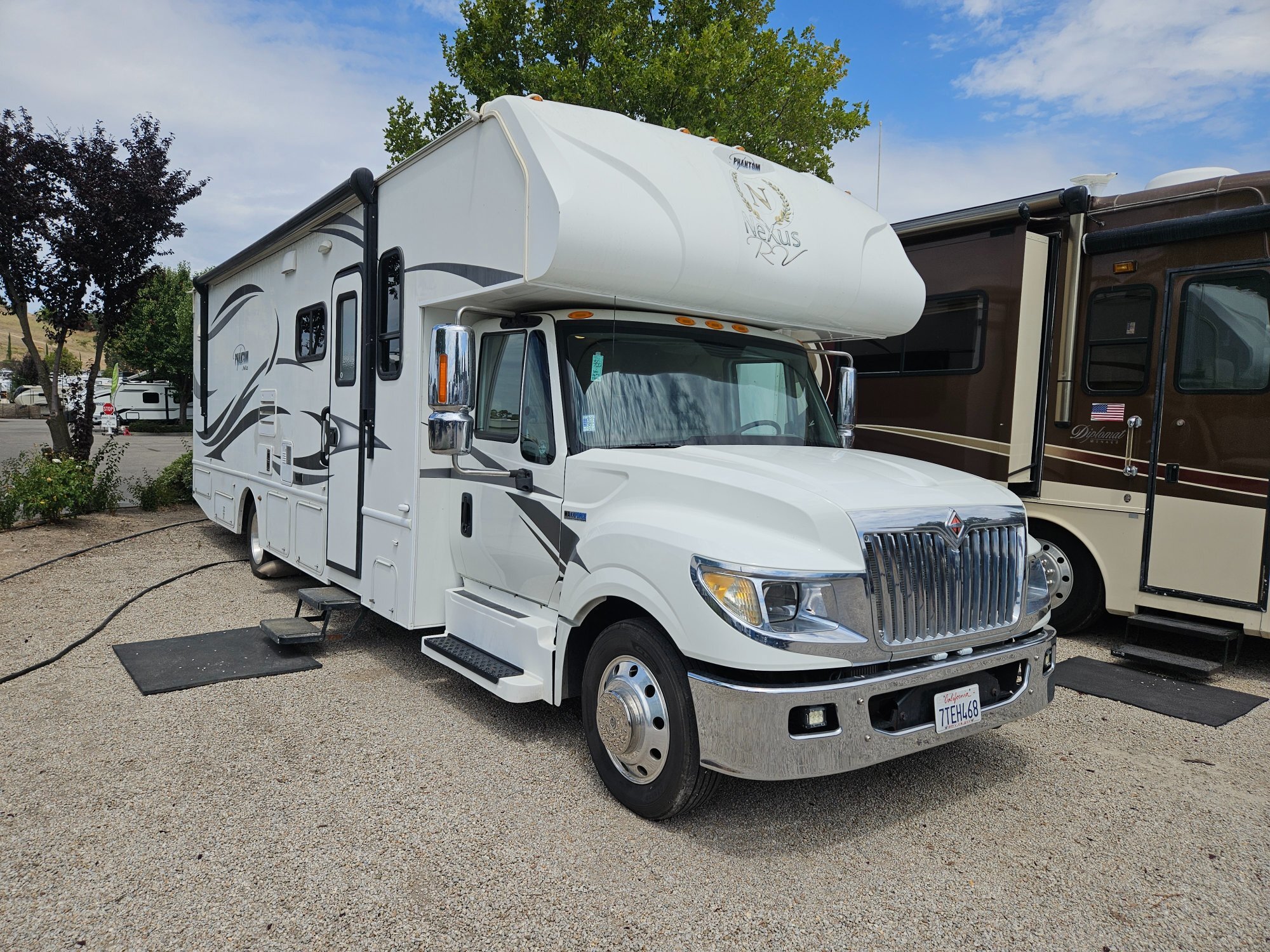 2015 Nexus Rv Phantom 32SC in paso robles CA