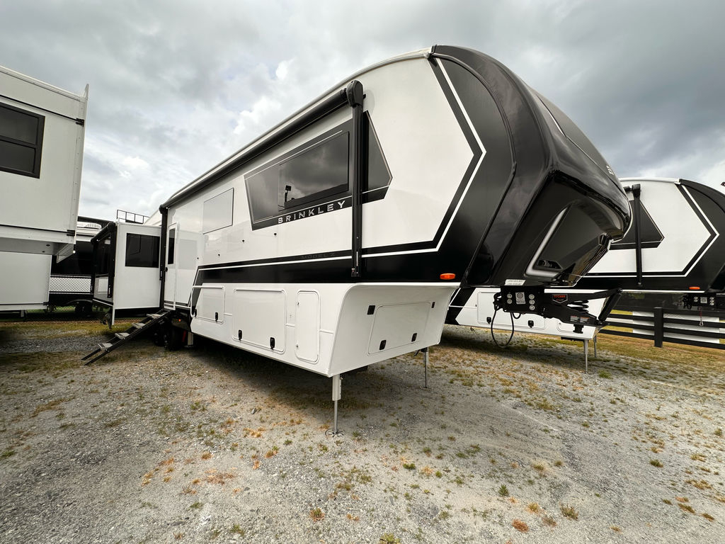 2024 Brinkley Model Z 3610 RV