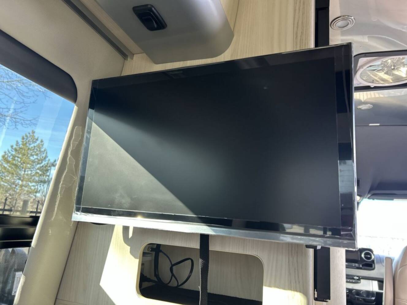 A photo of this 2026 Airstream Interstate 19 GT